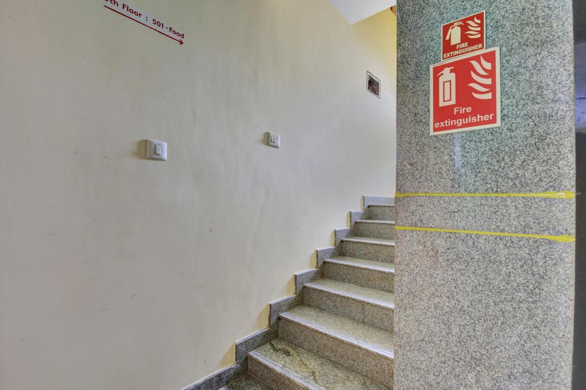Hotel O Metro Inn Manyata Bangalore Eksteriør billede